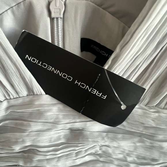 French Connection ~ Gray Chiffon Cold Shoulder Flare Party Dress, New with Tags - Picture 8 of 8